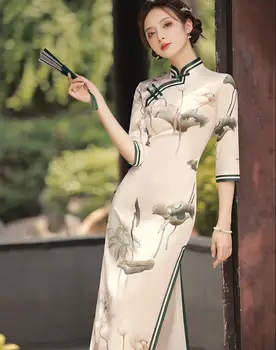 Lady Qipao Sexy Slim Split Cheongsam Spring elegáns mandarin gallér Kínai stílusú mintás ruha Hagyományos ruhák Vestidos