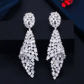 Lenyűgöző fehér CZ kristály hosszú lógó csepp fülbevaló menyasszonyi esküvői jelmezhez