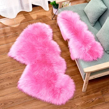 2023 Kreatív szerelem plüss szőnyeg divat Európai padlószőnyeg takaró kanapé párna lábpárna