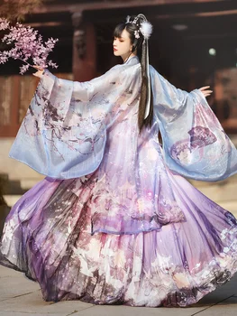 Lila kínai hagyományos hanfu jelmezes nő ősi tündérruha hölgy elegancia Han-dinasztia cosplay ruházati színpad