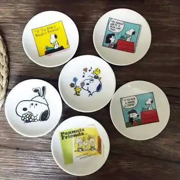 Snoopy rajzfilm Japán kerámia étkészlet Aranyos kerek vacsora tányér gyümölcs desszert tál Kawaii anime születésnapi ajándékok gyerekeknek